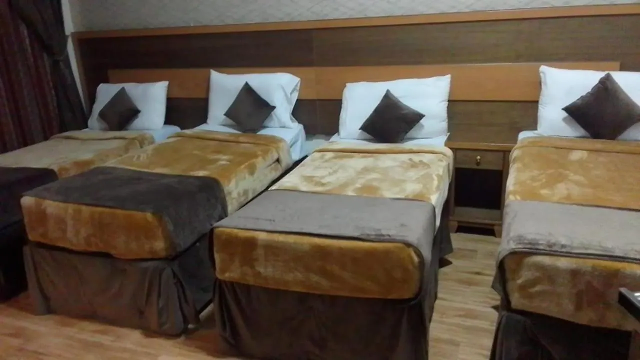 مكة Luluat Al-Bashaer Al-Momizah Hotel المملكة العربية السعودية